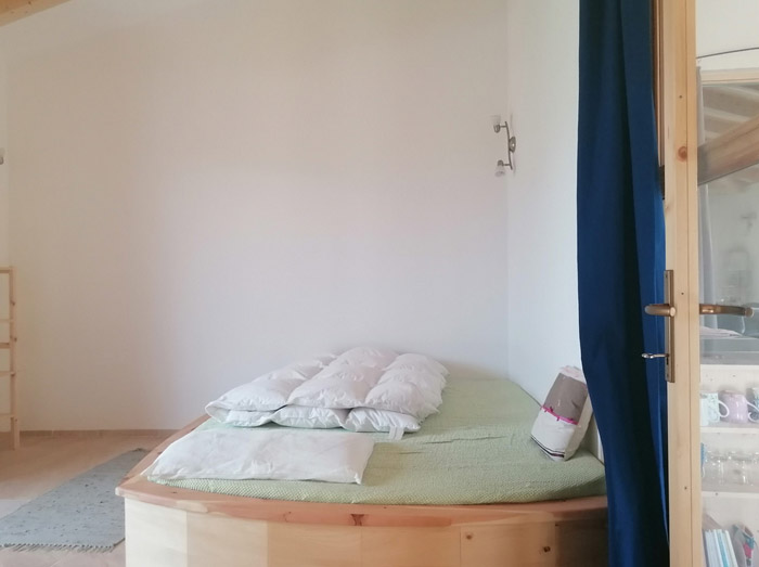 Case-legna-lundo-letto